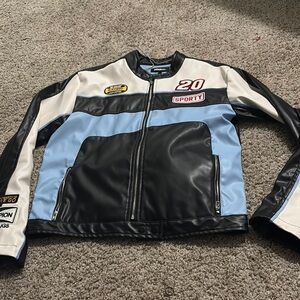 Fashion Nova Black and Blue Jean Jacket with Sporty Design